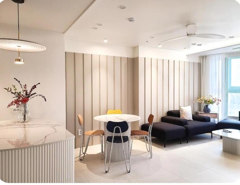 Haeundae Lavender House-Irua Hotel Pusan Zewnętrze zdjęcie
